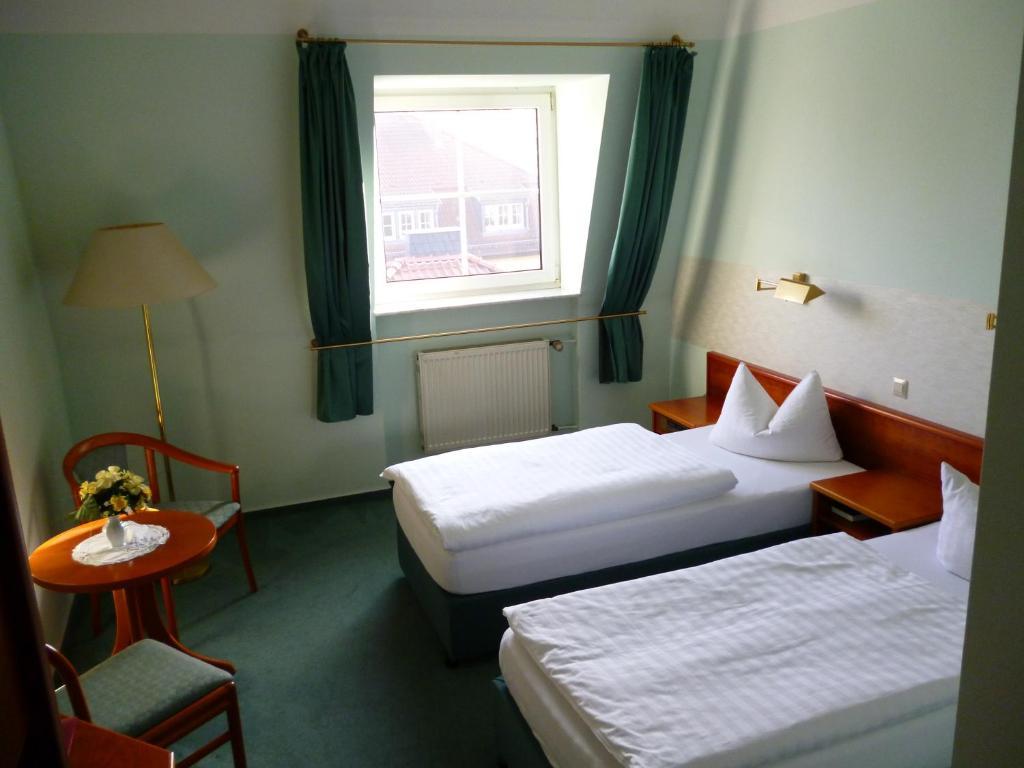 Hotel Brandenburg Koenigs Wusterhausen Room photo